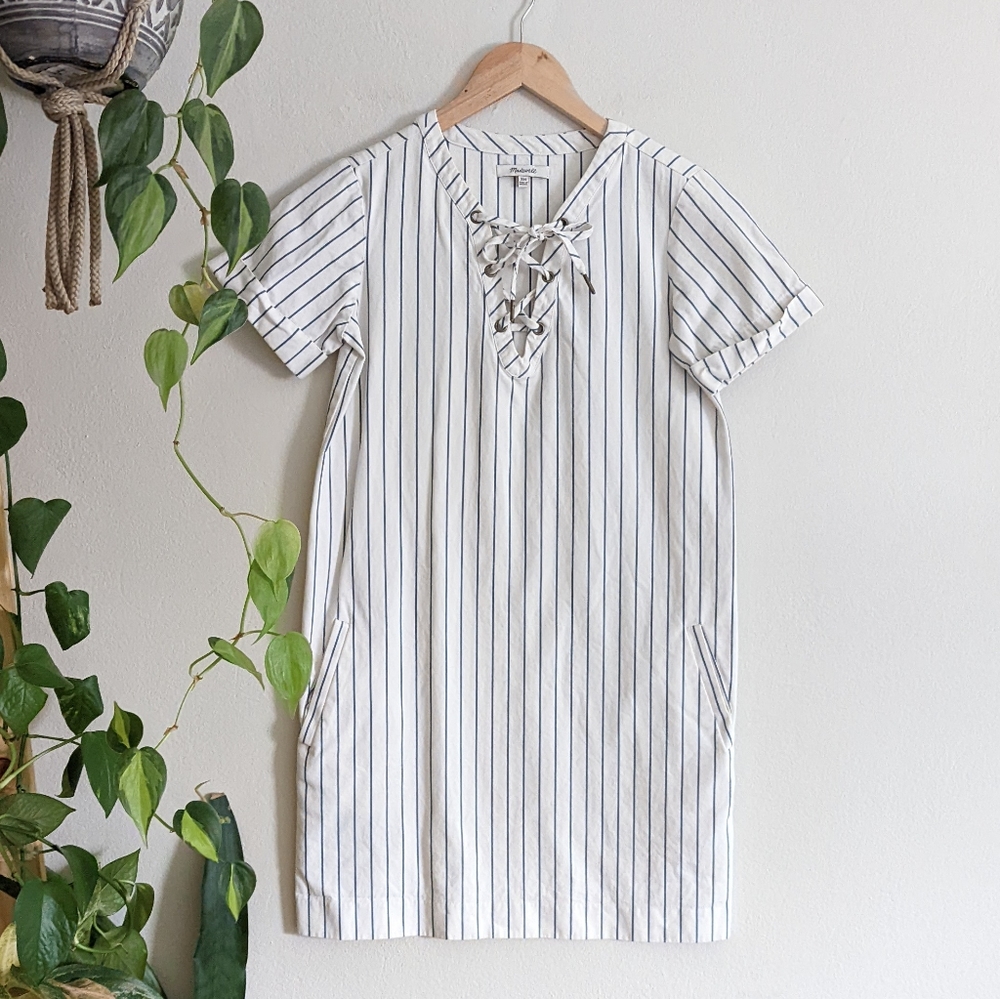 Madewell | Harbor Lace-Up Shift Dress